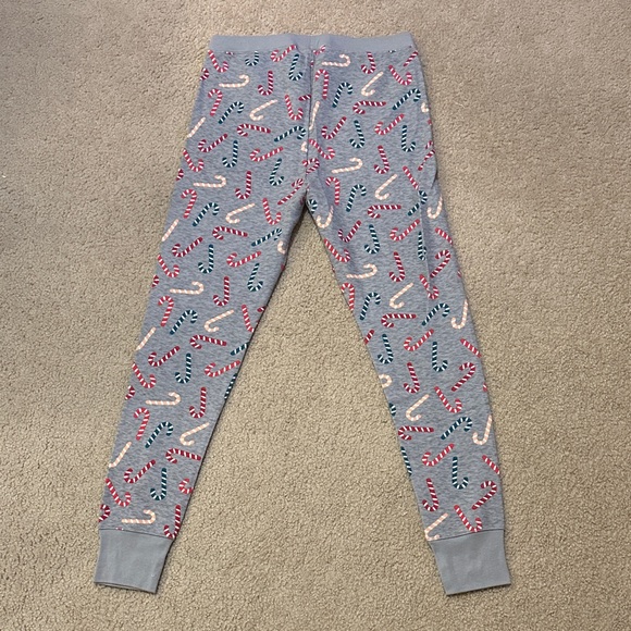 Old Navy Gray Candy Cane Print Thermal Holiday Sleep Leggings Christmas Pajamas - Picture 12 of 12